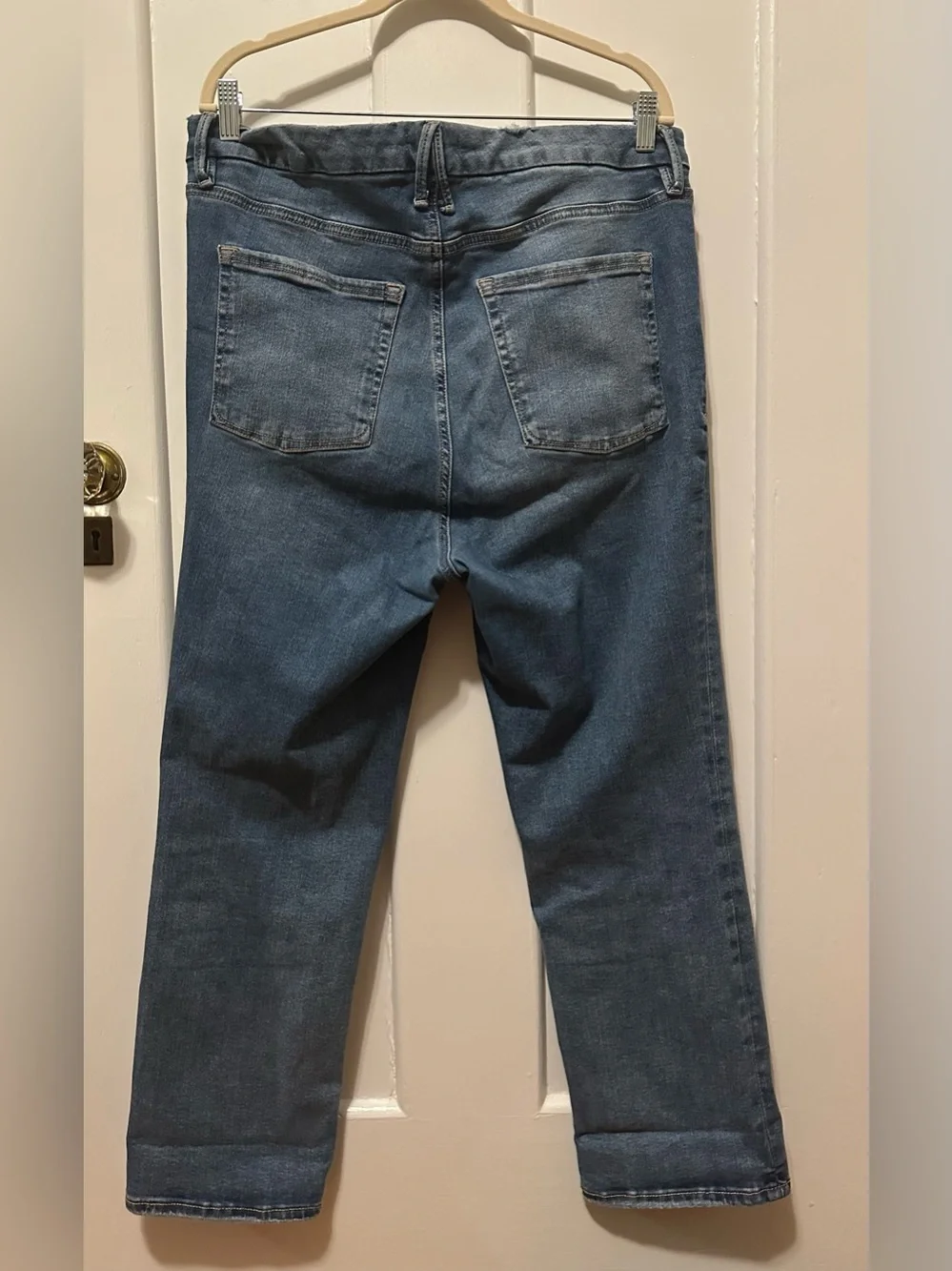 Good American Always Fits Good Legs Straight Jeans (14-18)